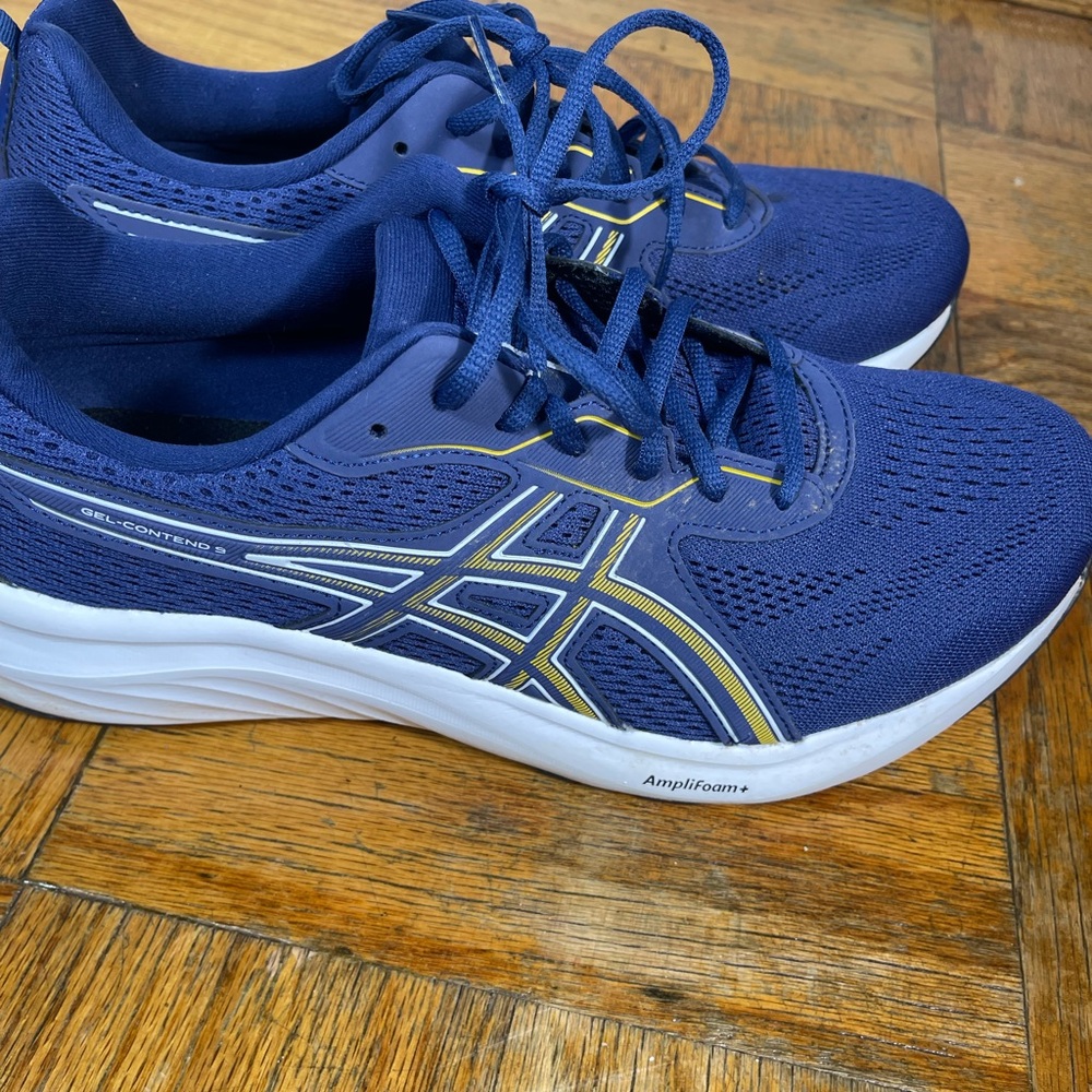 ASICS Men's Athletic Running Shoes — Navy with Yellow Accents - Picture 3 of 7